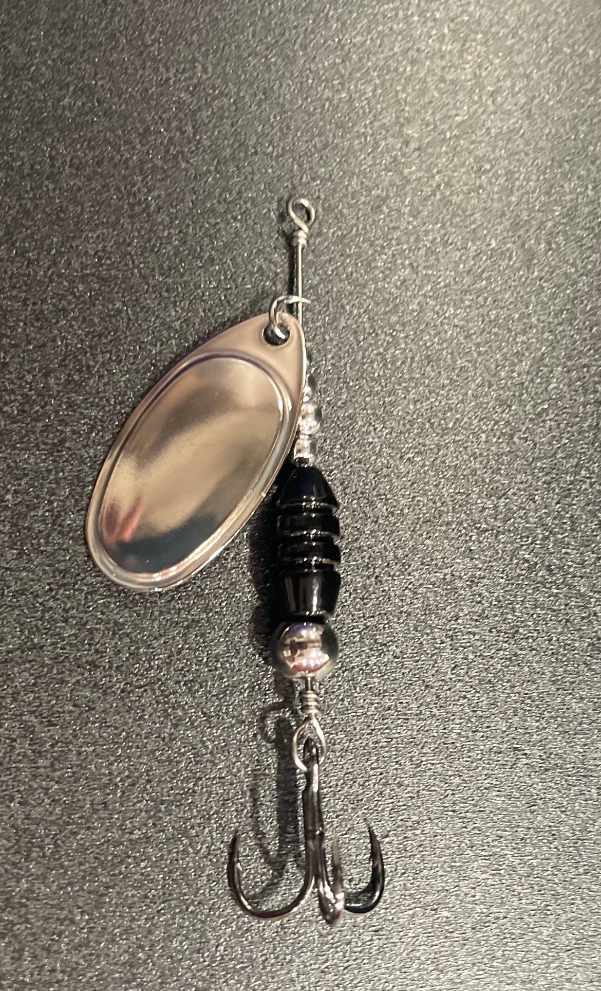 Silver inline Spinner comes in sizes, 2, 3 & 4