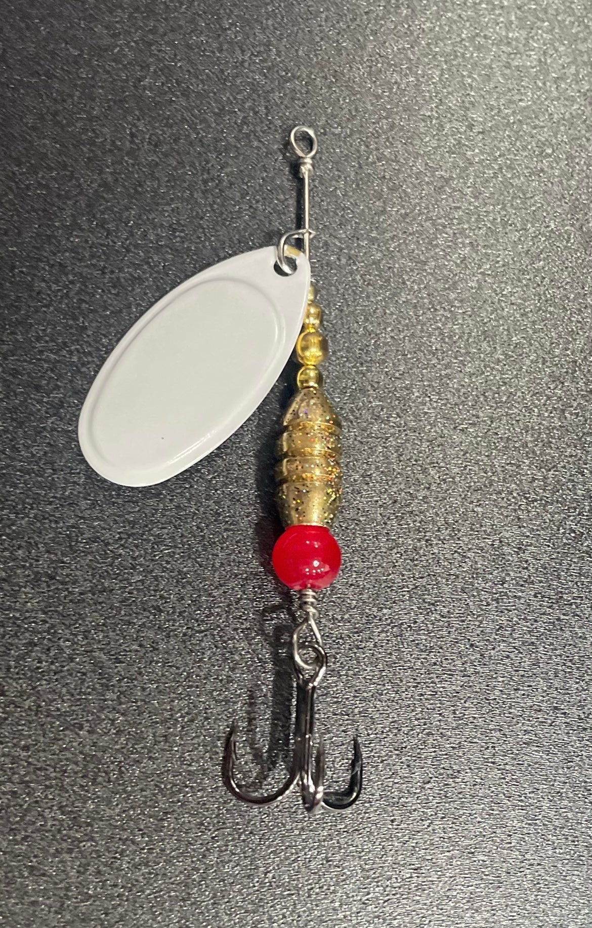 White inline Spinner comes in sizes, 2, 3 & 4