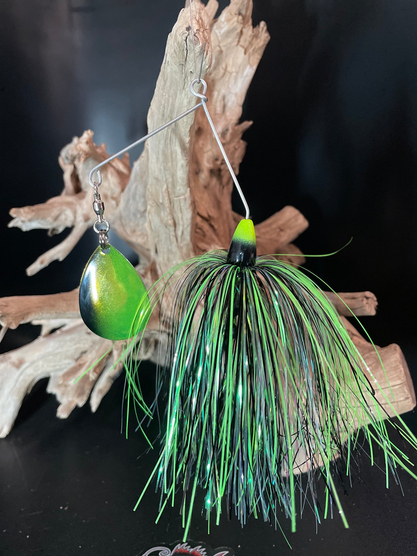 1 oz Black and chartreuse Muskie Spinnerbait Fishing lure.