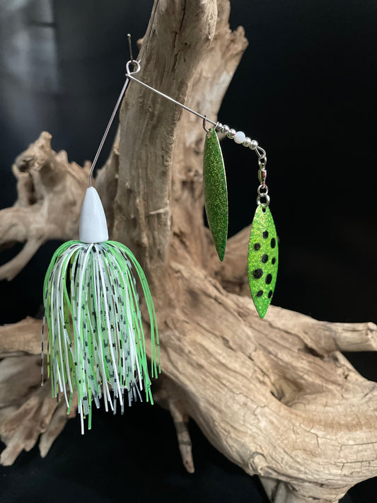 Lime Green and White 3/8 oz spinnerbait with two #5 Willow Blades and a #3/0 hook. Built for visibility, strength, and serious strikes. Made to perform in all waters.